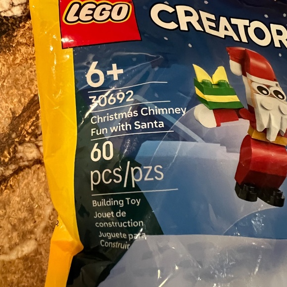 Lego Creator Set # 30692 Christmas Chimney Fun With Santa. 60 Pieces. Ages 6+. - Picture 3 of 4